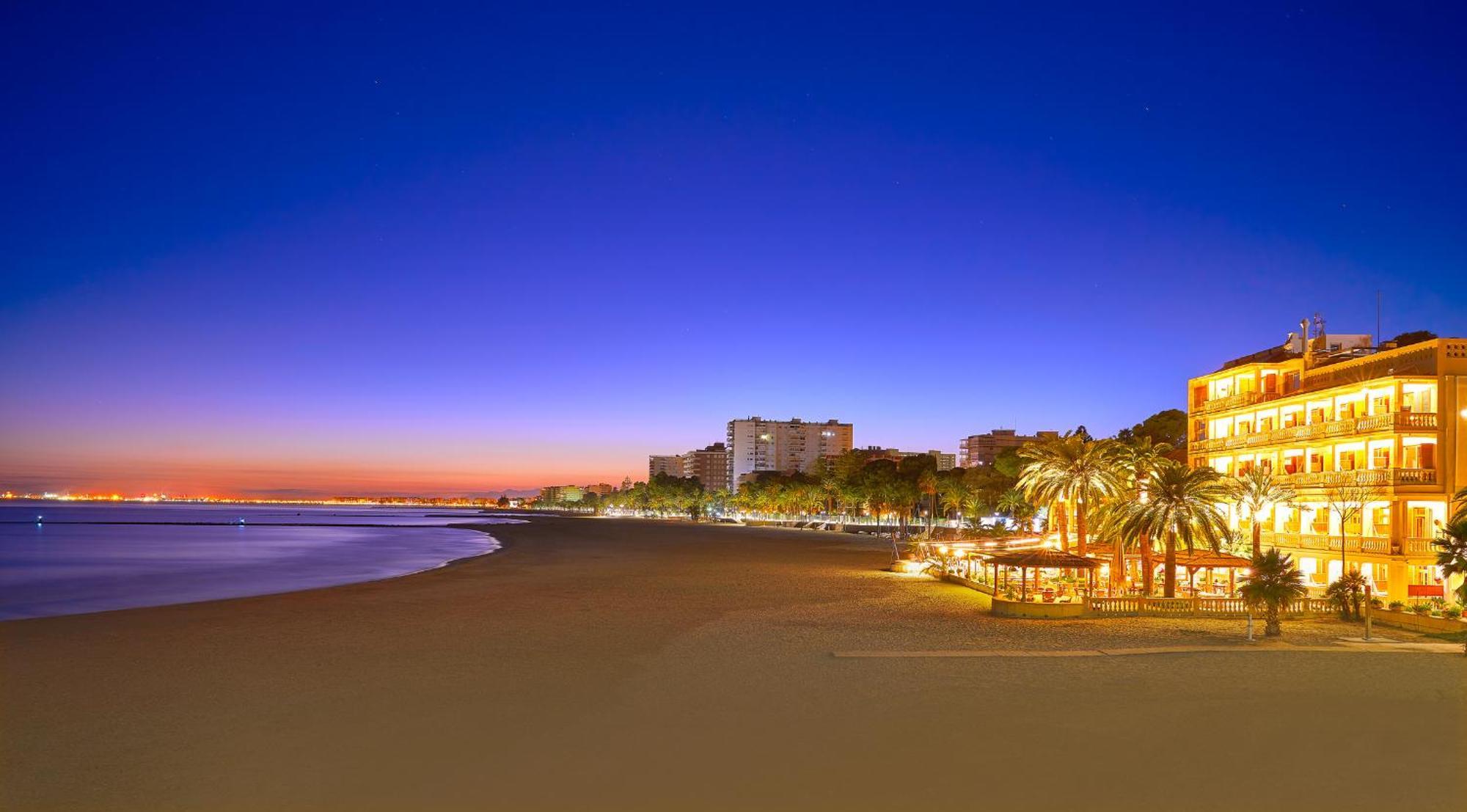 Hostal La Torre Benicàssim Dış mekan fotoğraf