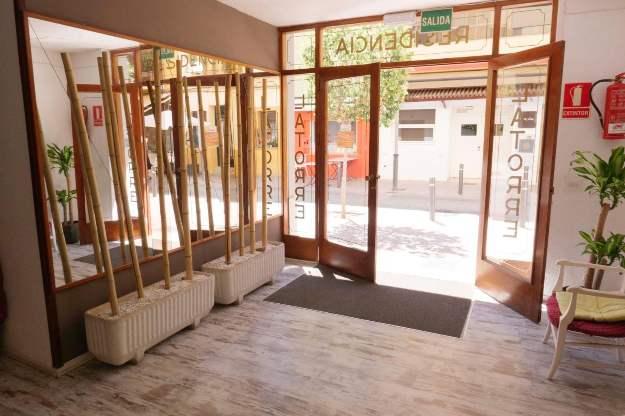 Hostal La Torre Benicàssim Dış mekan fotoğraf